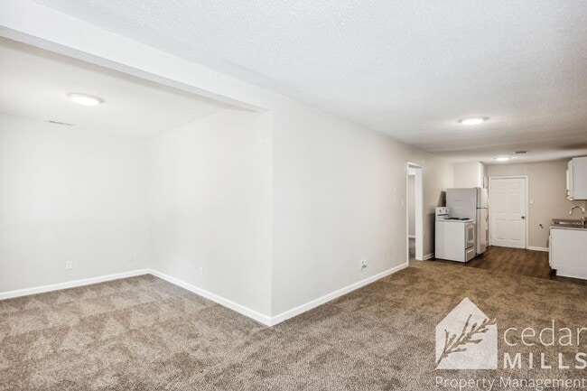 Photo - 2 bedroom home, GET 1/2 OFF 1ST MONTH!