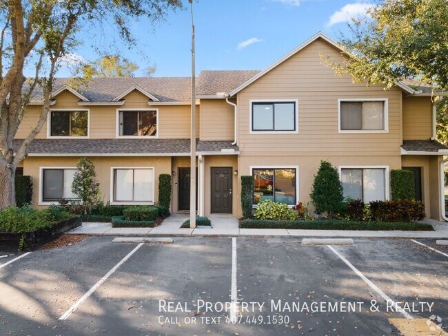 Building Photo - 2 BR / 2.5 BA Townhome In Sandlewood Creek