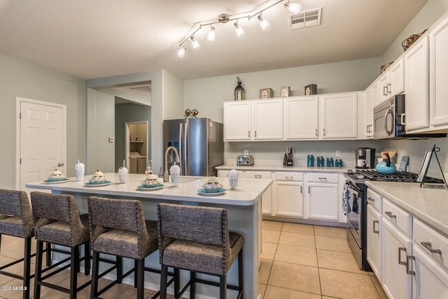 Photo - 1546 E Azalea Dr