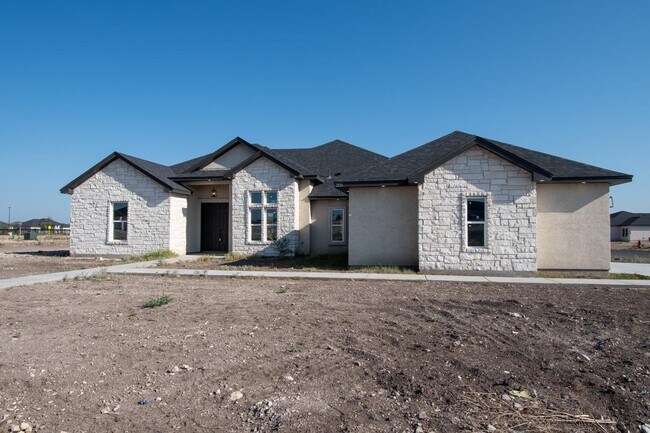 Photo - 206 E Persimmon Dr