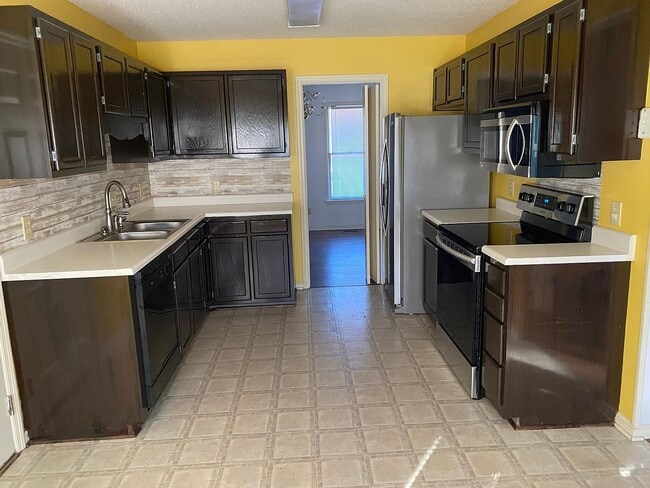 Photo - 7909 Sumter Pl