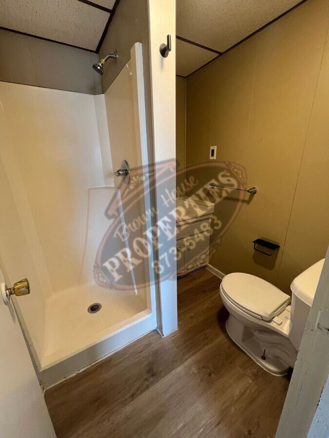 Photo - 12 Oak St Unit Apt 1