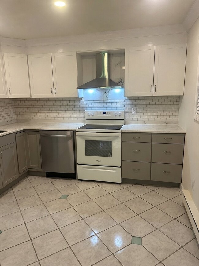 405 Fox Run Ln