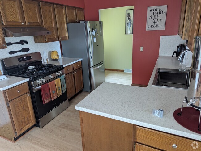 Building Photo - 517 Seven Nations Dr Rental