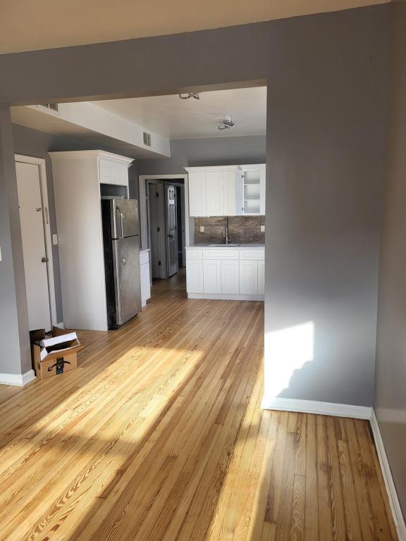 Photo - 93 Hopkins Pl