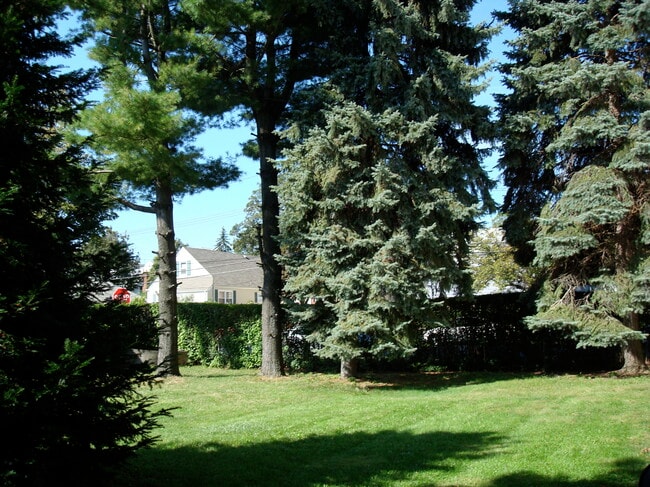 Photo - 648 Valley Ave Unidad #2