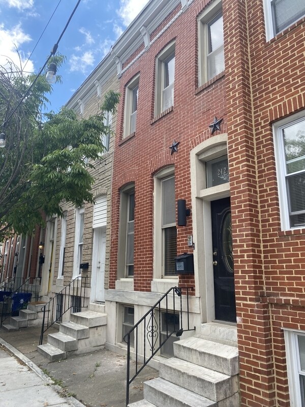 212 N Luzerne Ave