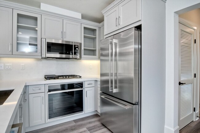 Photo - 3 Bedroom Townhome at Bayside Cove!