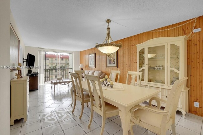 Photo - 5321 NE 24th Ter Unit GREAT UPGRADED CONDO