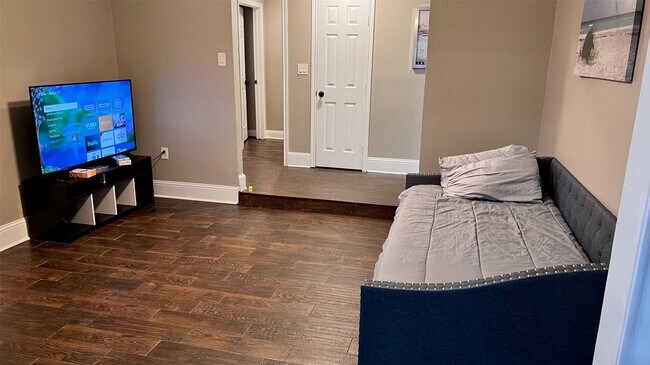 Photo - 6335 Tall Willow Dr