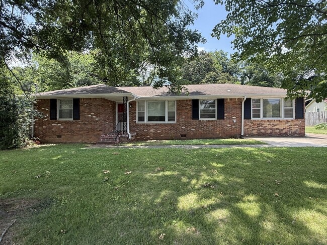Photo - 7620 Charlotte Dr SW
