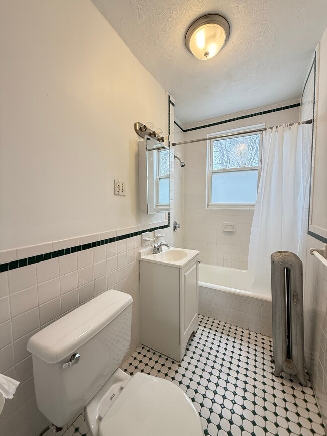 Photo - 6 Pama Gardens Unit 3 COPY