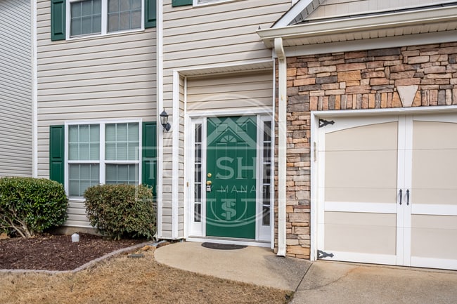 Photo - 32 Brookvalley Ct W