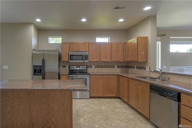 Photo - Large Lacey Four Bedroom, Corner Lot, Newl...