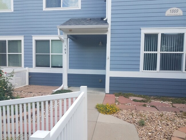 Photo - 1869 Grays Peak Dr Unidad 103