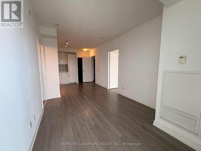 Photo - 5180 Yonge St Unité 3203