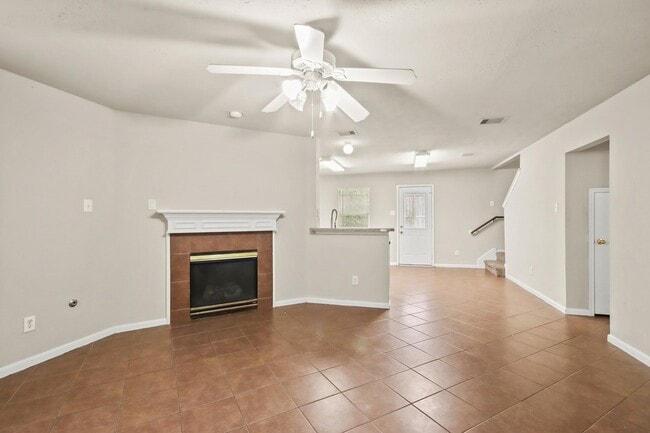 Photo - 807 Sycamore Ridge Ln