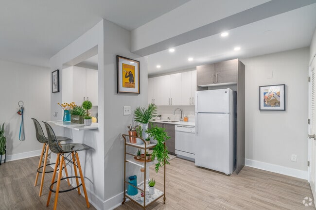 2 habitaciones, 1 baño, 881 pies cuadrados, cocina - Lehigh Flats