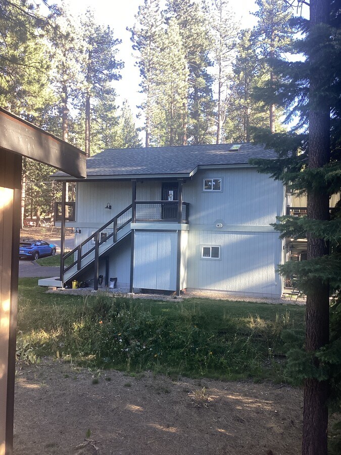 Photo - 1320 Bonanza Ave