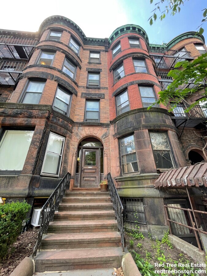 Photo - 849 Beacon St Unit 6