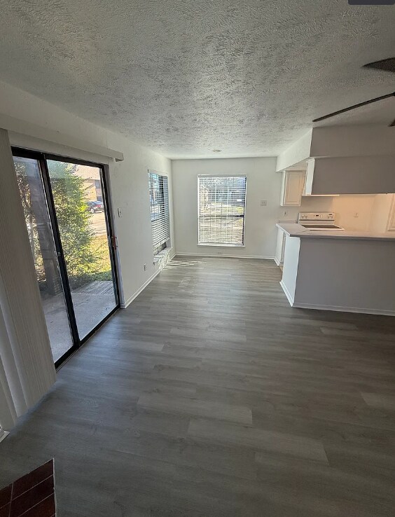 Photo - 4540 Chaha Rd