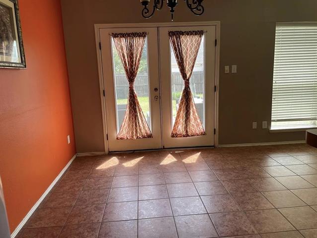 Photo - 1233 McMahan Dr