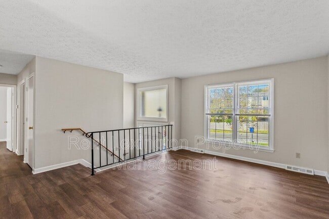 Photo - 3395 Montavesta Rd