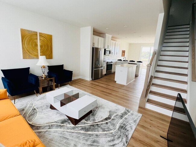 Photo - 2813 Statesville Ave