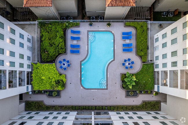 Photo - Jackson Place