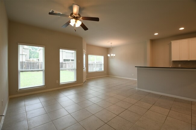 Photo - 104 Camelot Pl Ct