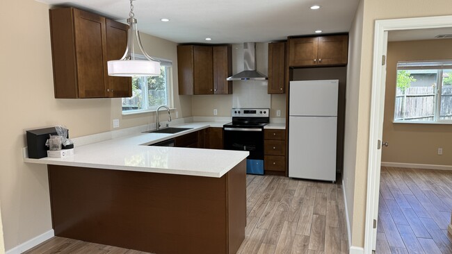 Photo - 4368 Fairwood Ct