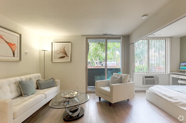 Updated Wood Flooring - Palo Alto Plaza Apartments