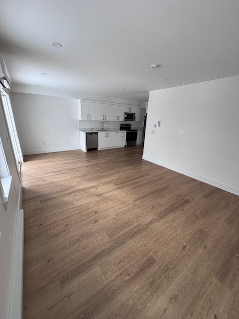 Photo - 33B McIntosh St