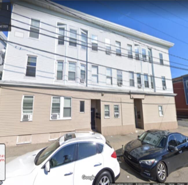 Photo - 141 Franklin St Unit 2