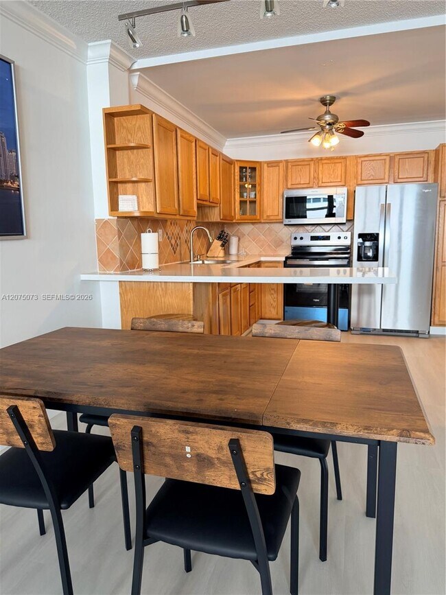 Photo - 3725 S Ocean Dr Unit 521