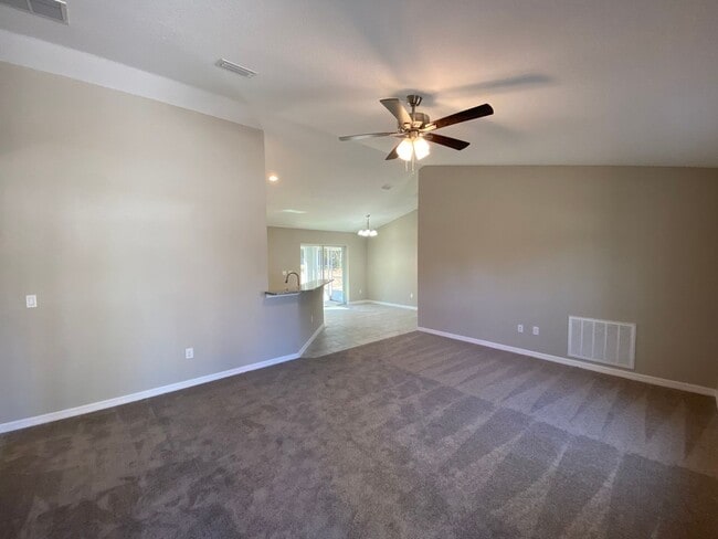 Photo - Custom Home - Desirable SW Ocala Neighborh...
