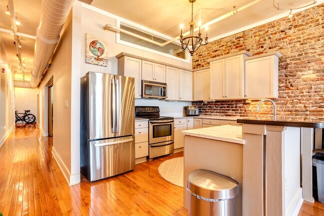 418 S Gay St Unit 503