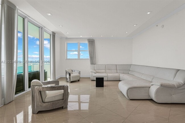 Photo - 3001 S Ocean Dr Unit 1611