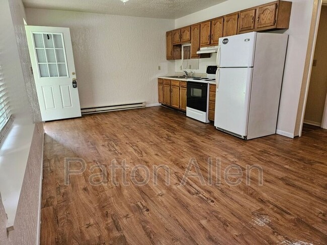 Building Photo - 77 Pincushion Ln