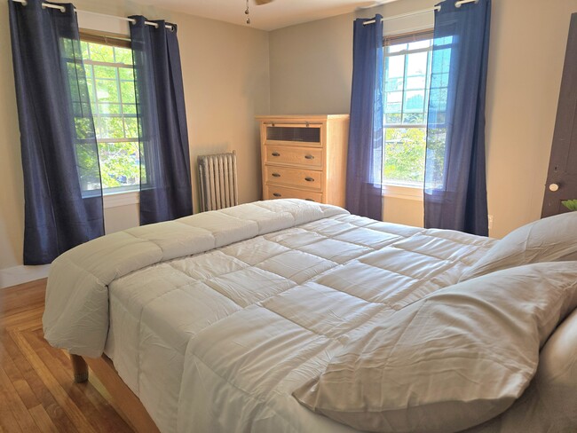 Photo - 147 Spring St