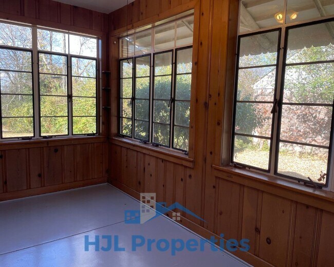 Photo - Beautiful Donelson Home