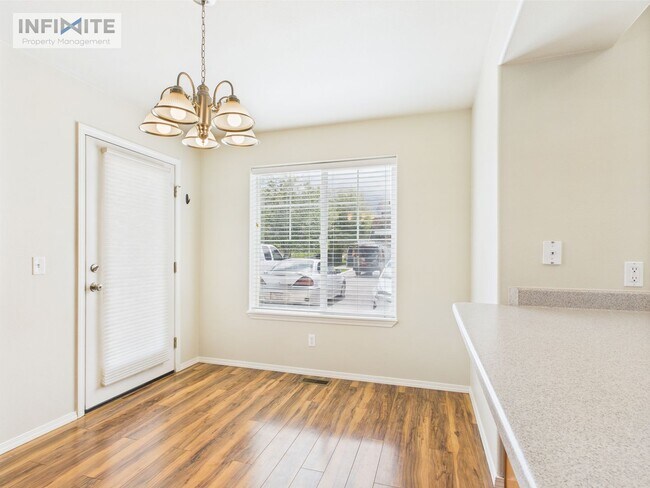 Photo - Bright & Spacious 3-Bedroom Apartment