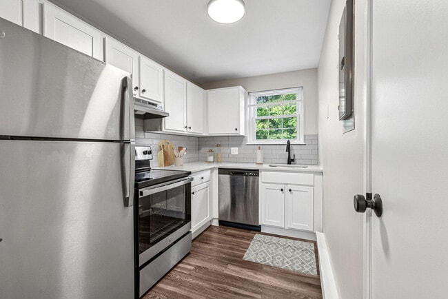 Photo - Newton Gardens