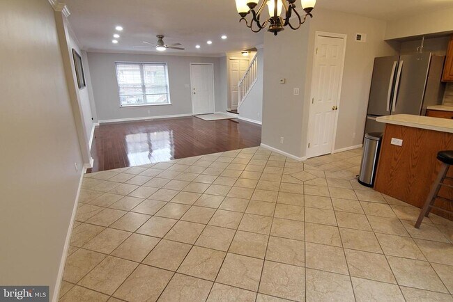 Photo - 7923 Ridge Ave