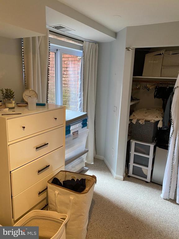 Photo - 1318 35th St NW Apartamento Unidad 1