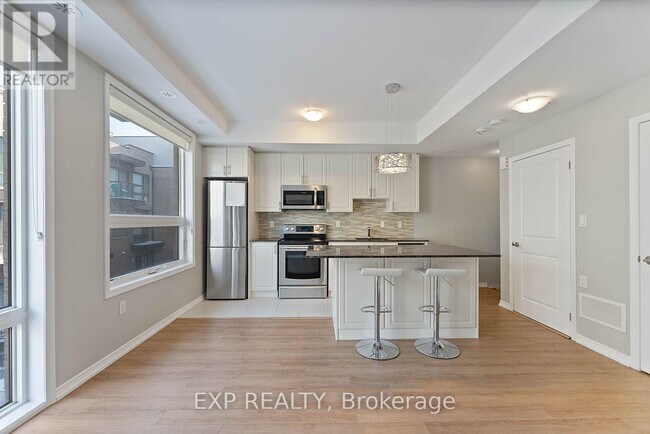 Photo - 32 Fieldway Rd