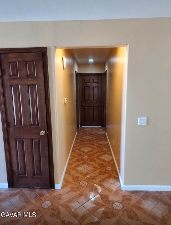 Photo - 3226 E Ave H10