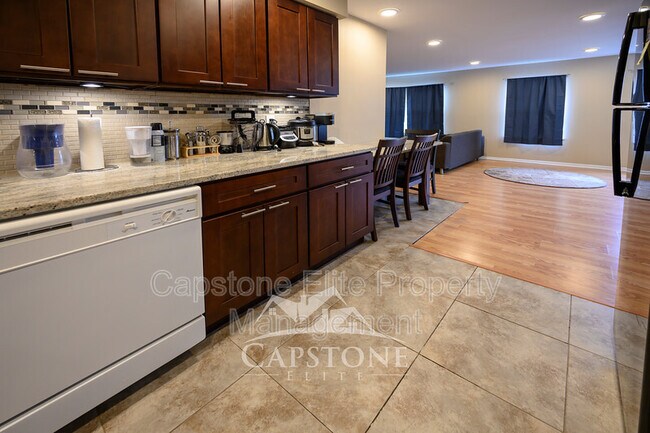 12 Colgate Dr
