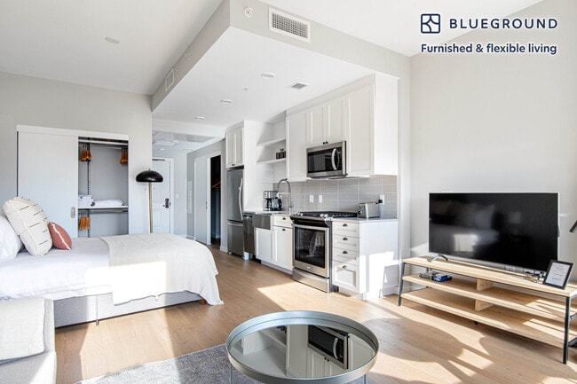 Photo - 3 Tingey Sq SE Unit FL5-ID275