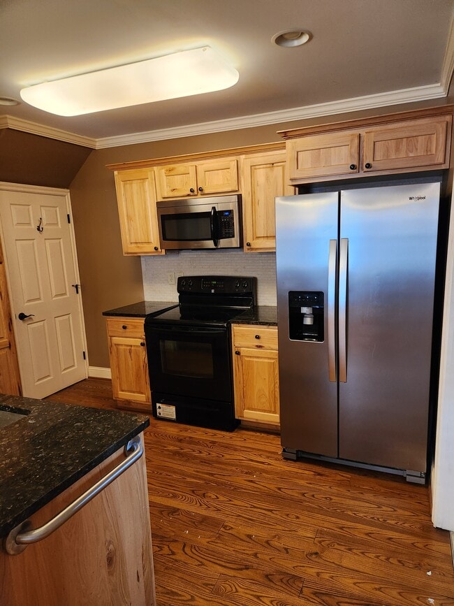 Photo - 512 W Chemung St